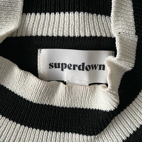Superdown Janelle Striped Crop Top Black White - Picture 9 of 10